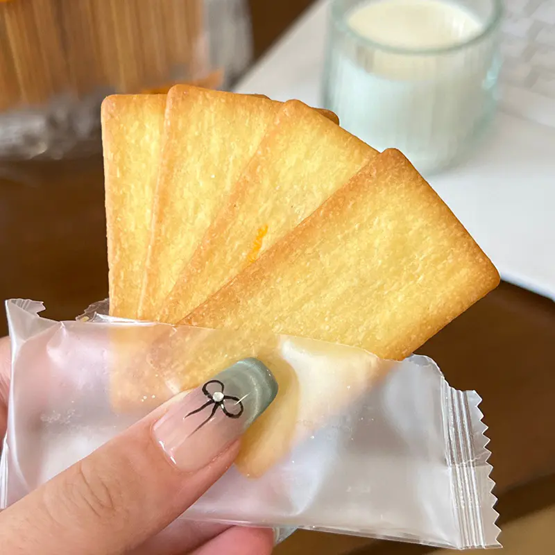Biskuit Keju